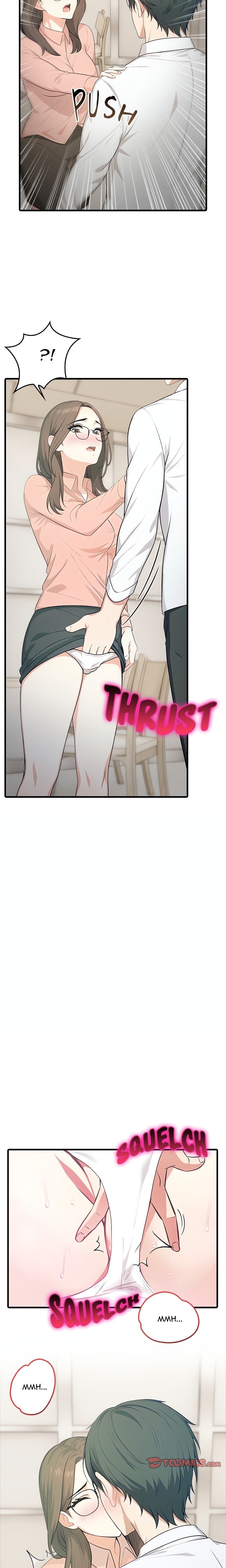 Under Her Desk - Chapter 4 - picture 22