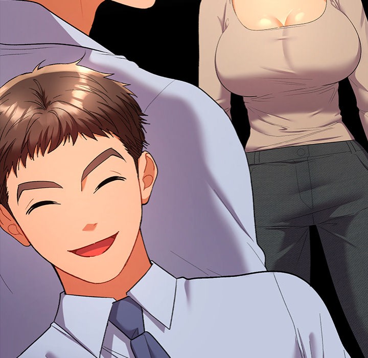 Everyone’s Man - Chapter 17 - picture 22