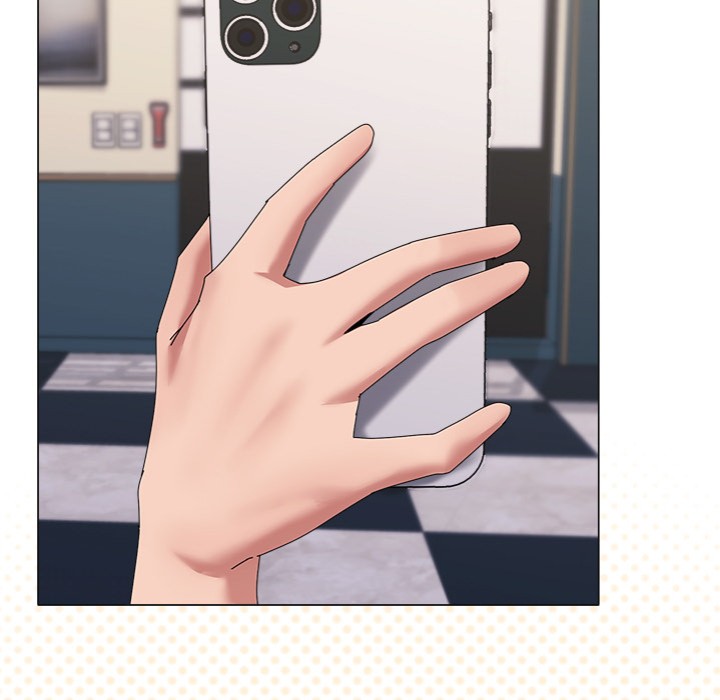 What’s wrong with this family? - Chapter 66 - picture 45