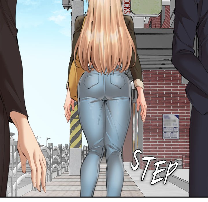 Page 142 of Chapter 13: All-Girl Sharehouse