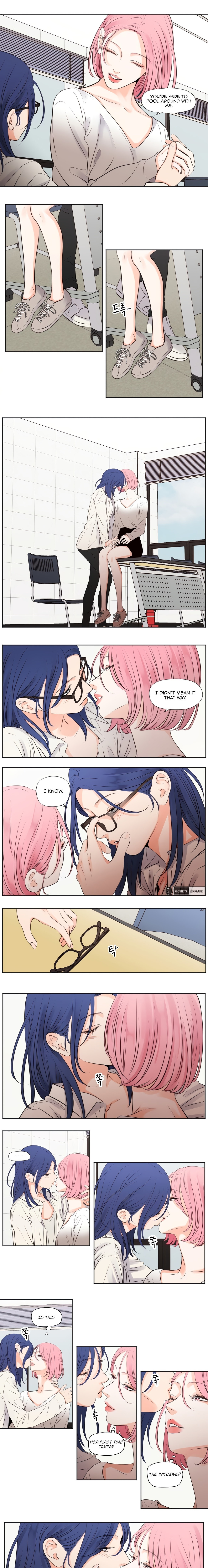Page 4 of Chapter 36: Show Me Your Bust
